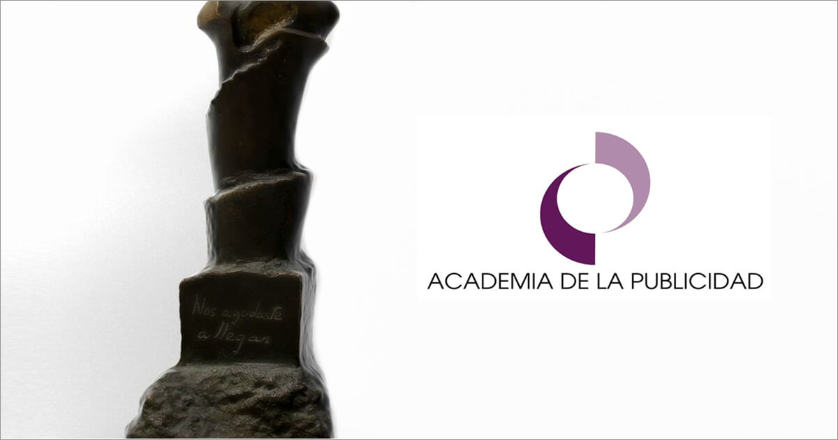 Primer acto de entrega de Premios y Distinciones a los Miembros de  Honor de La Academia de la Publicidad